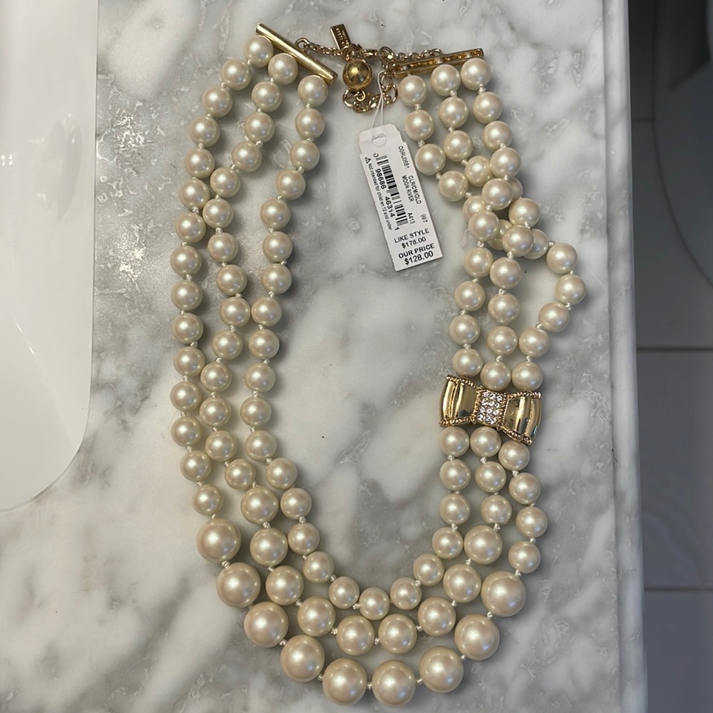 Kate Spade pearl necklace
